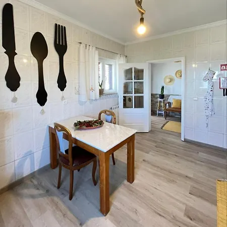 Casa Da Susy Do Alvao 招待所